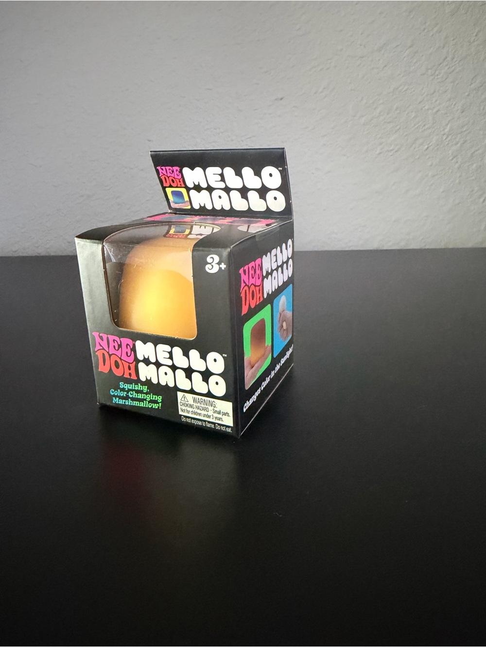 NeeDoh Mello Mallo Color-Changing Squishy Marshmallow Toy Yellow